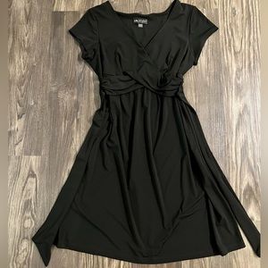 I.N.STUDIO Cute Black Plunging Neckline Belted Dress P/12 Size